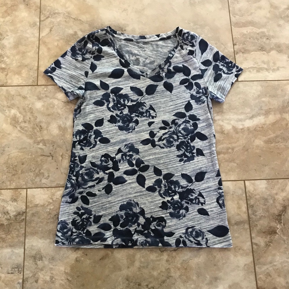 NWOT Sonoma Floral V-Neck T Shirt